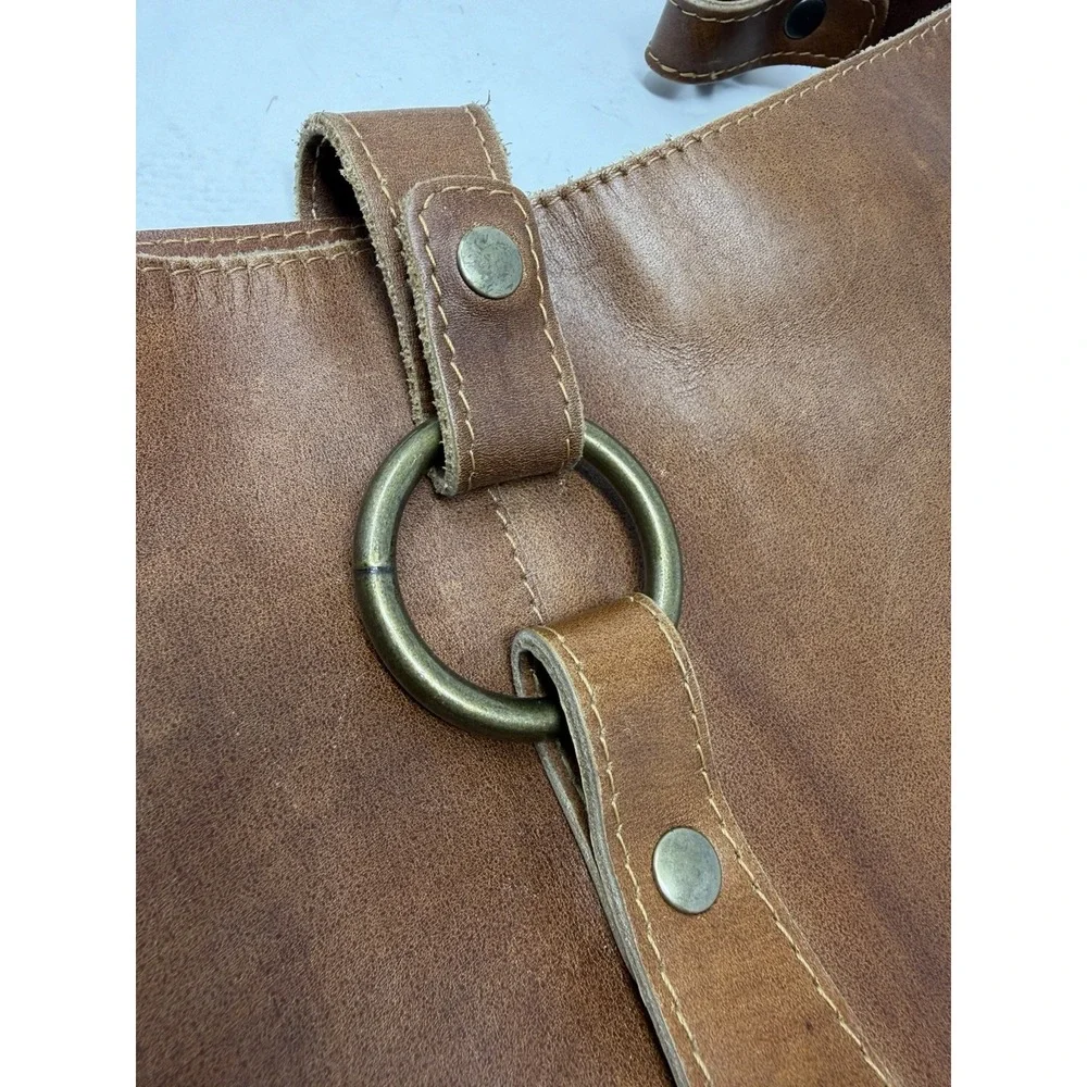Vintage HOBO International Brown Leather Hobo Shoulder Bag Made Colombia